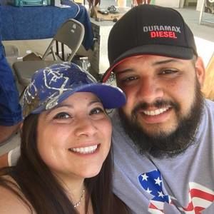 Meet your Posher, Crystal